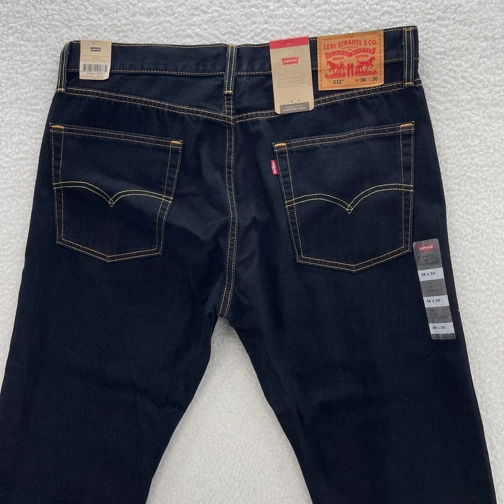Levis levis 513